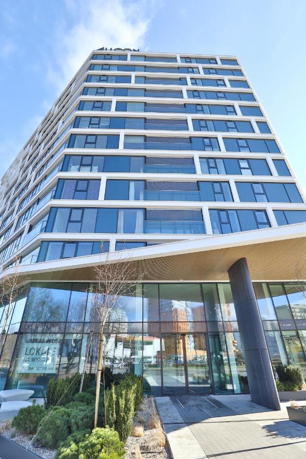 Tarasy Baltyku Apartments & Parking & Balcony By Noclegi Renters 格但斯克 外观 照片